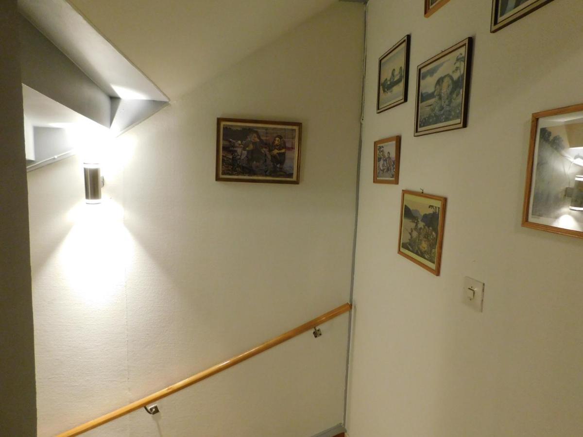 Solgarden Vandrarhem Hostal B&B Blackstad Esterno foto