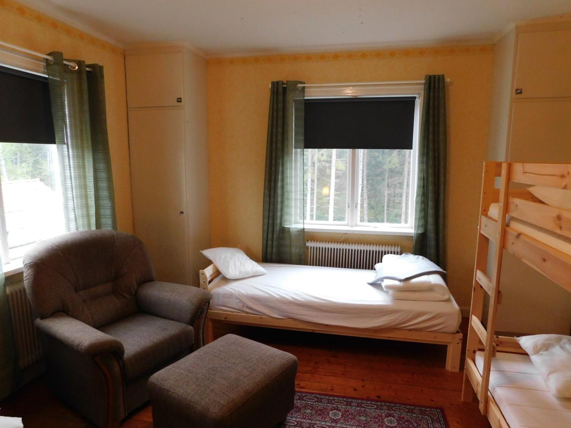 Solgarden Vandrarhem Hostal B&B Blackstad Esterno foto